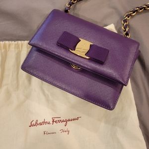 Salvatore Ferragamo Ginny Mini crossbody bag